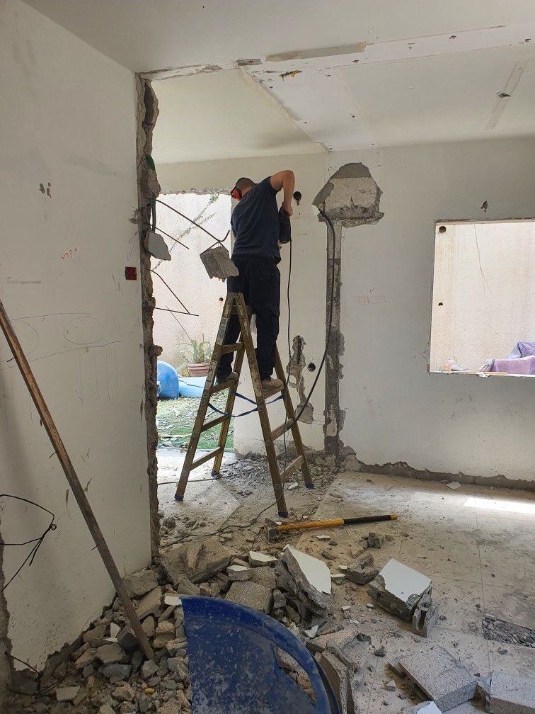 تعد خدمات ترميم تشطيب مباني الجبيل من الخدمات المهمة لتحسين شكل المباني ورفع مستوى التشطيب الداخلي والخارجي. تشمل اعمال الترميم معالجة…